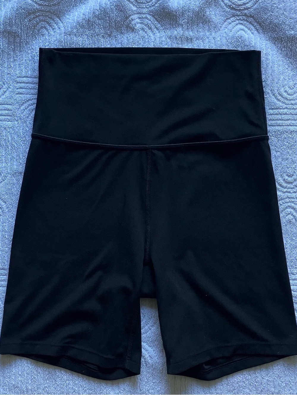 All in Motion Black Everyday Soft Ultra High-Rise Bike Shorts Size S